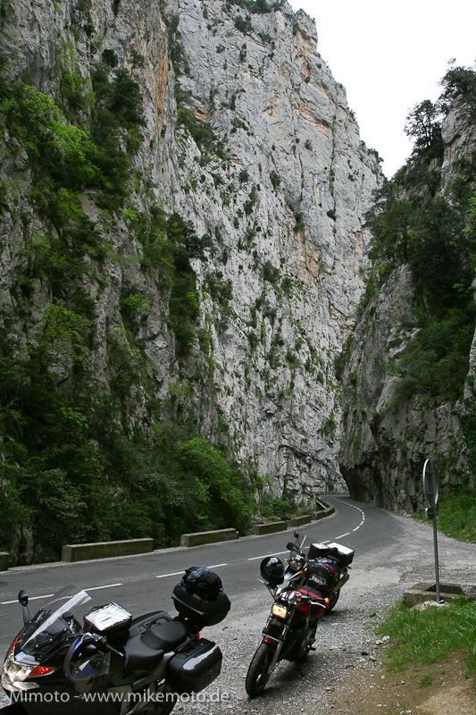 Pyr2007_0492