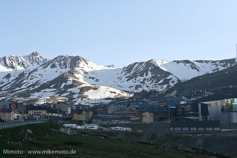 Pyr2007_0572