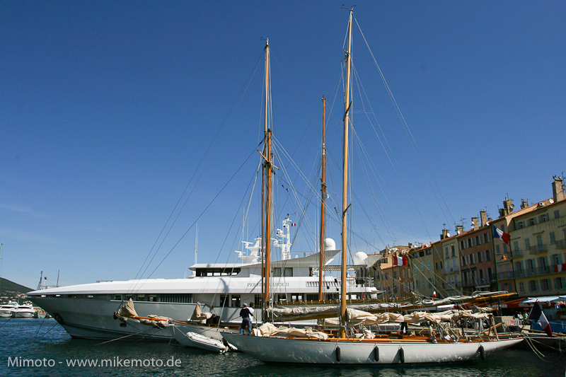 Pyr2007_1090